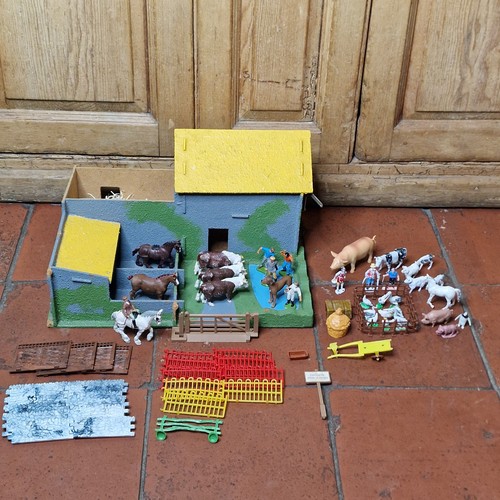 Wooden farm toy - farm, playset