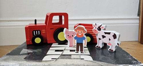 Jacques wooden tractor set - wooden,